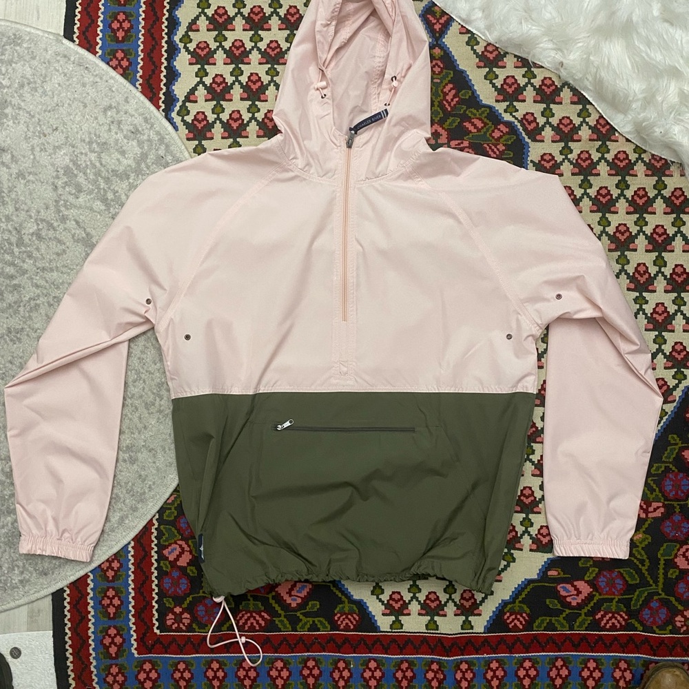 Charles River Cream Windbreaker